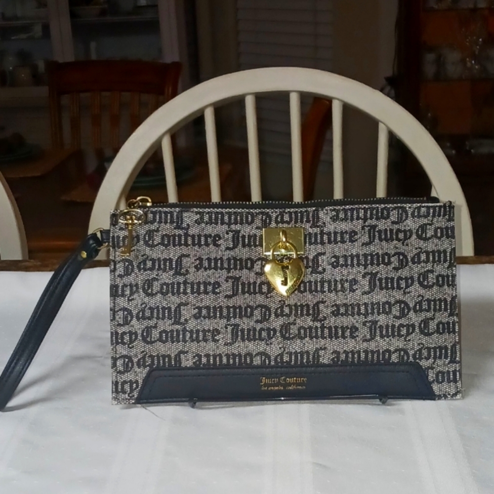 Juicy Couture Black and Gray Wristlet NWOT
